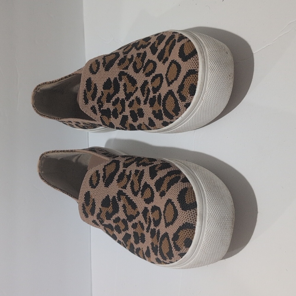 Cheetah Print Steve Madden Knit Sneakers 10 - Picture 3 of 8